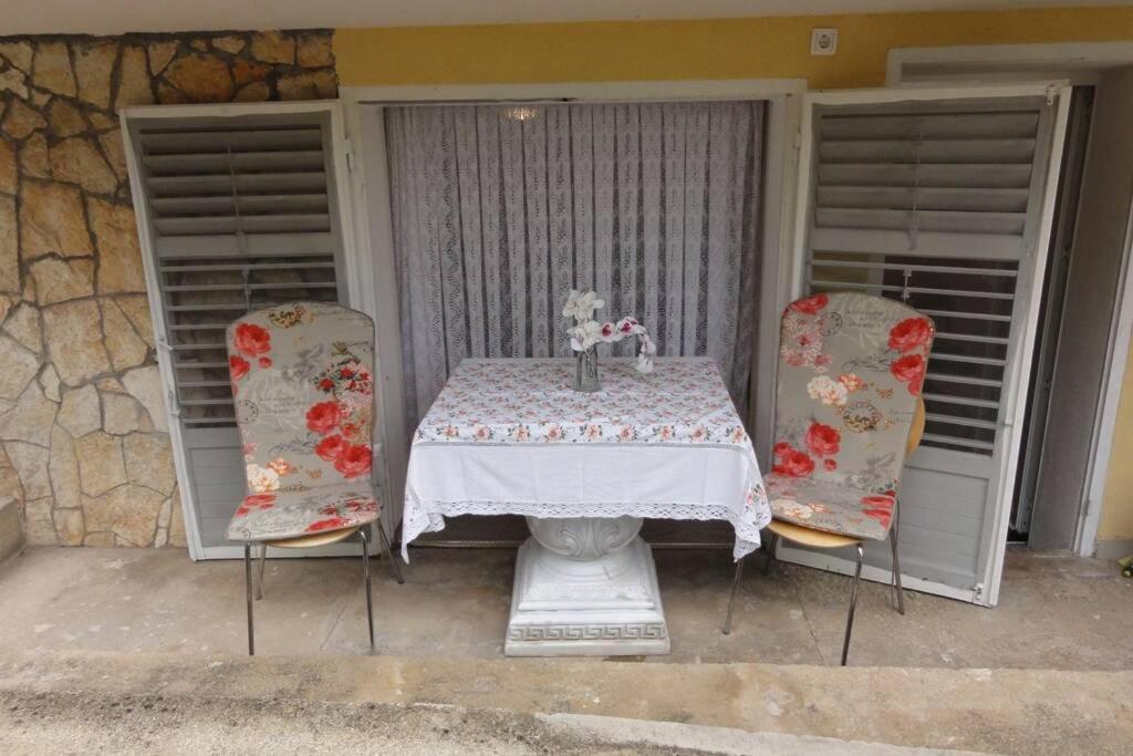 Croatia Zadar Borik Paar Apartment Studio Garden View Number 1 外观 照片